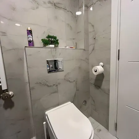 Honey's Nest Apartament Belgrad